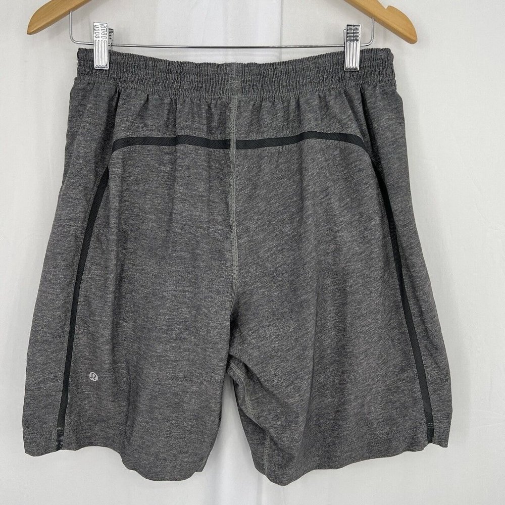 Lululemon Men's L Pace Breaker Shorts Gray 9" Inseam Liner Activewear Gym - Picture 8 of 10